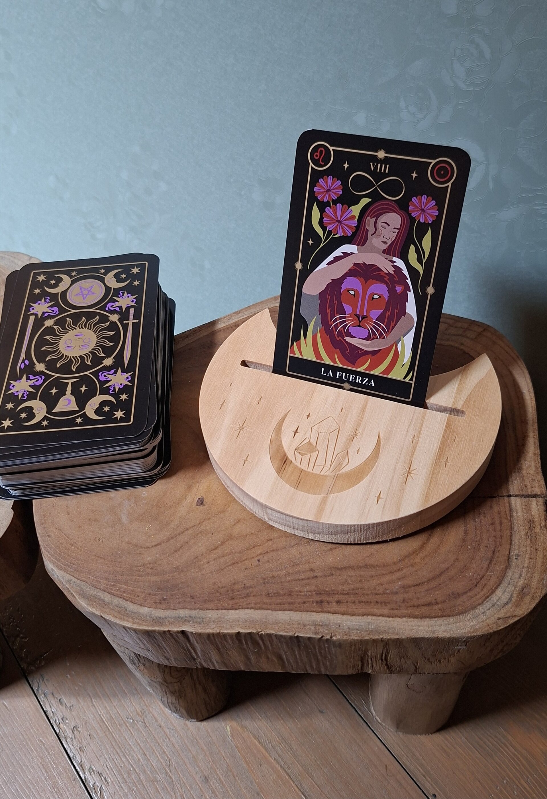 Soporte Cartas Luna - 2