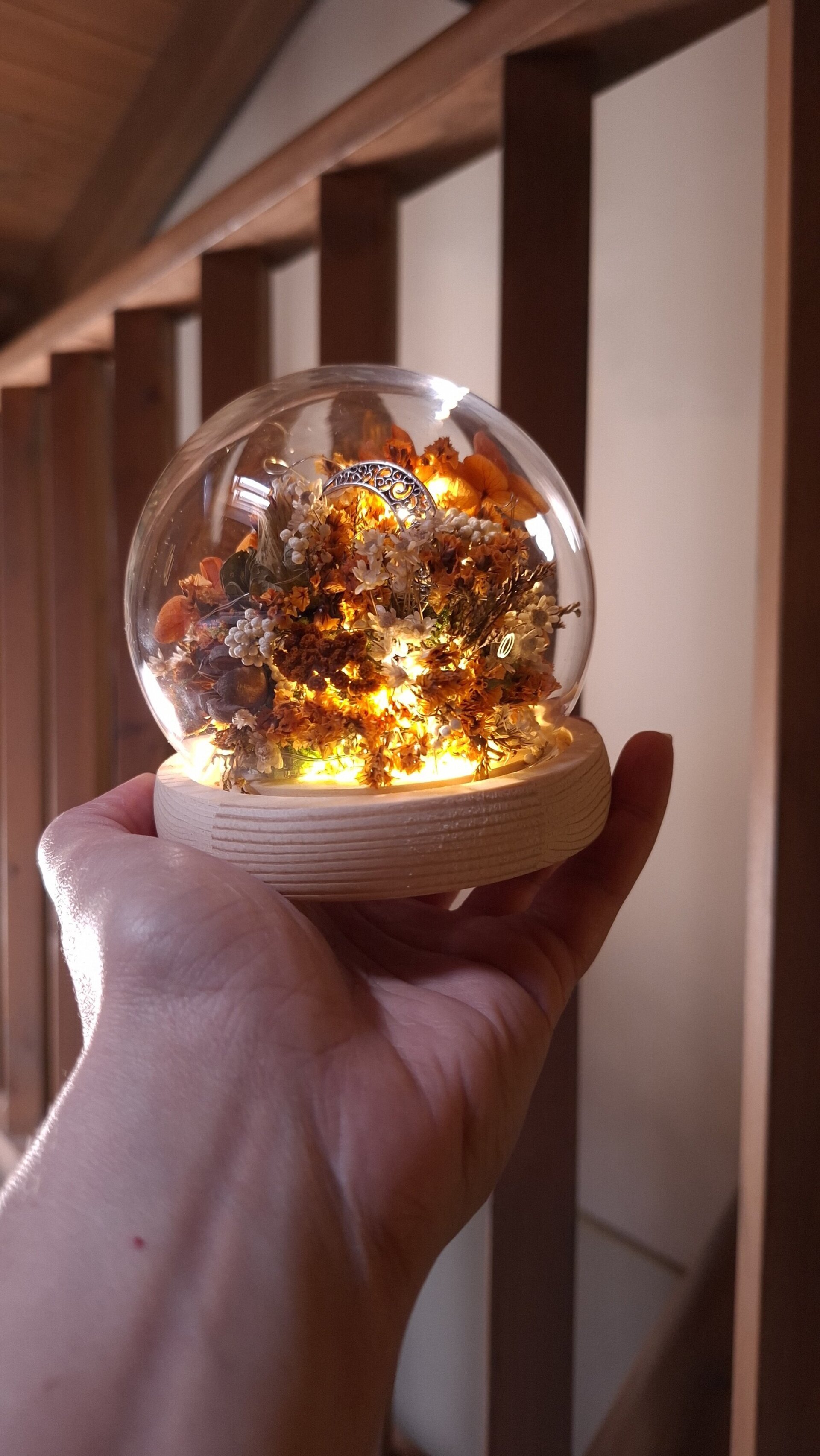 Esfera Luna Naranja - 3