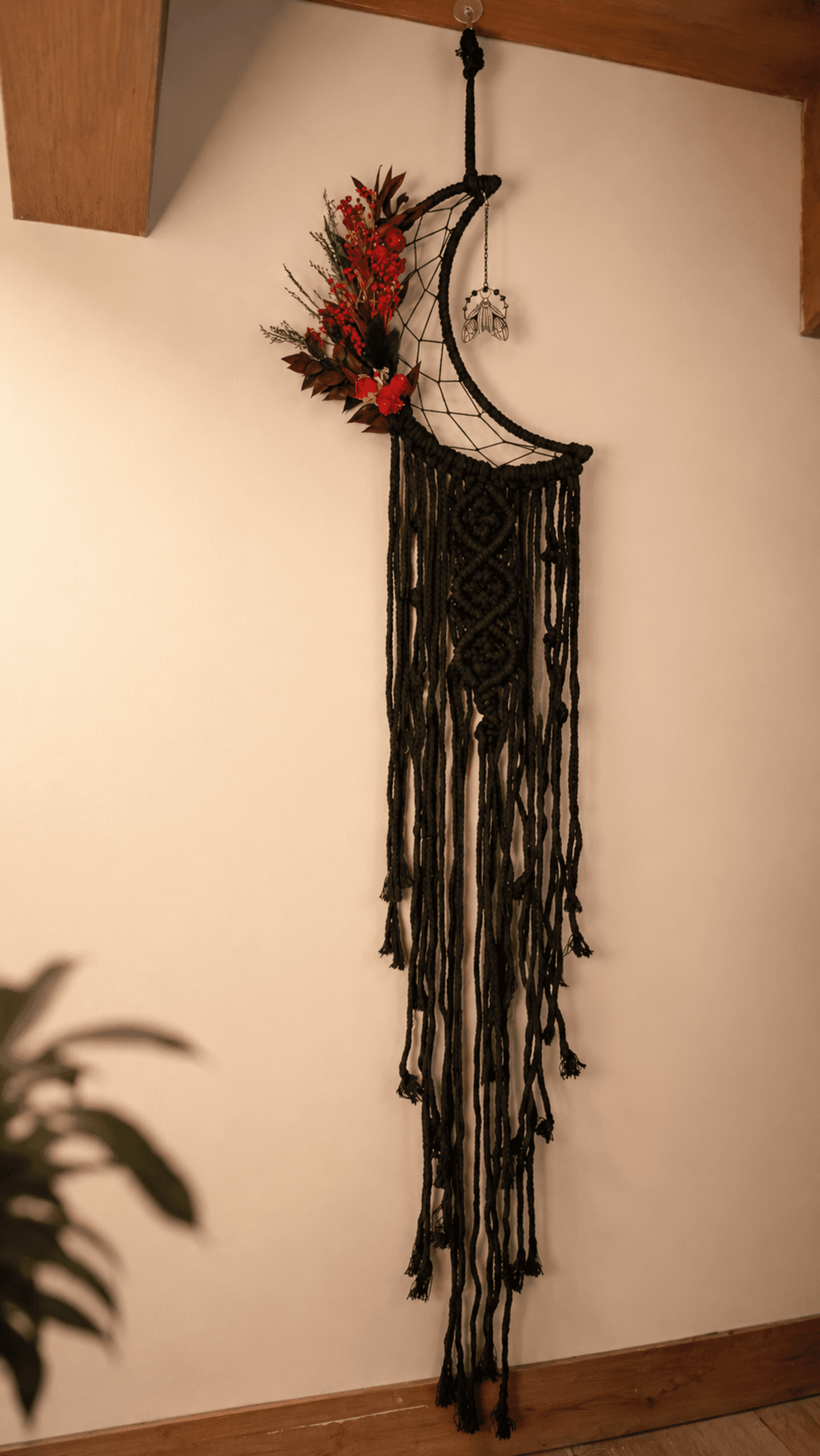 Luna Macramé Negro y Rojo - 1